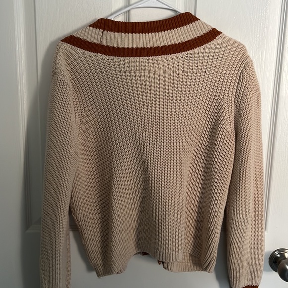 525 Varsity V Neck Cardigan - Picture 11 of 11